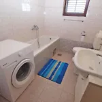 House Smiljana 2059 * Воднян