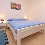 Дом отдыха House Smiljana 2059 Воднян