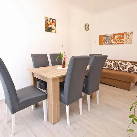 House Smiljana 2059 *