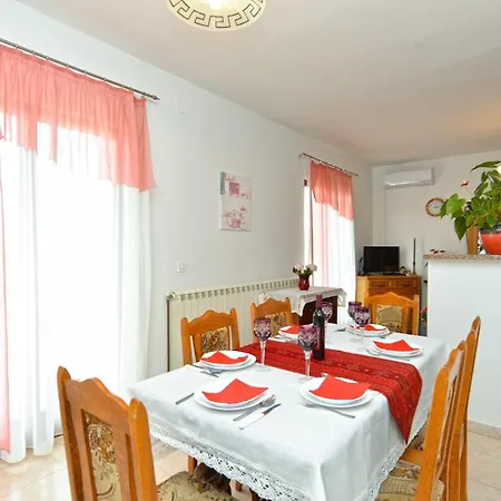 House Smiljana 2059 Feriehus *