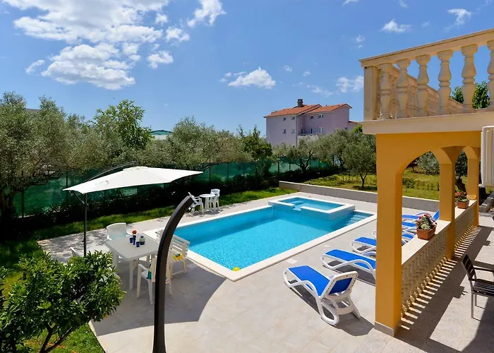 Nyaraló House Smiljana 2059