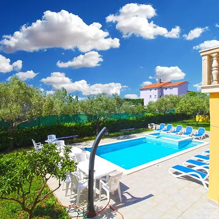 Holiday home House Smiljana 2059