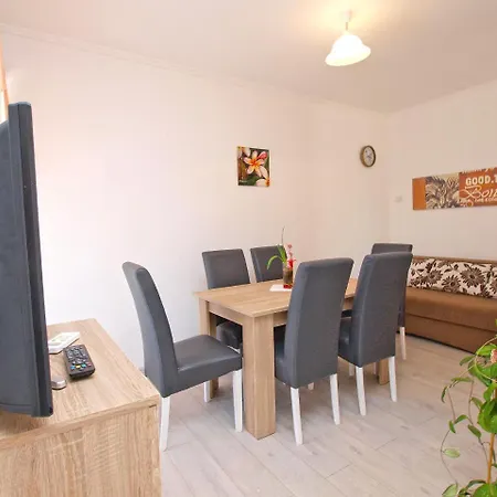 Holiday home House Smiljana 2059 *