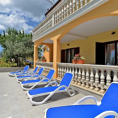 Holiday home House Smiljana 2059 *